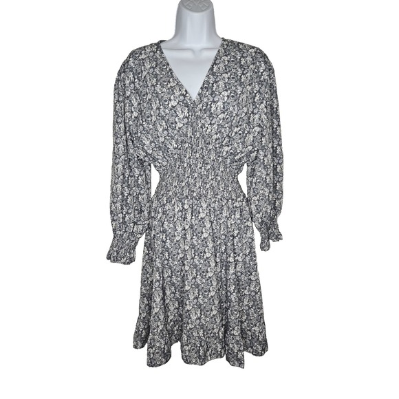Women's 2XL Long Sleeve Floral Smocked Waist Dress Gray White V-Neck Boho Cottag - Picture 1 of 5